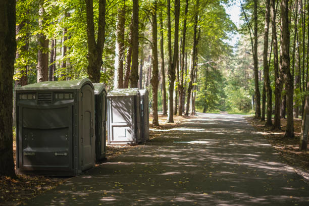 Best Porta potty rental near me  in Redlands, CA